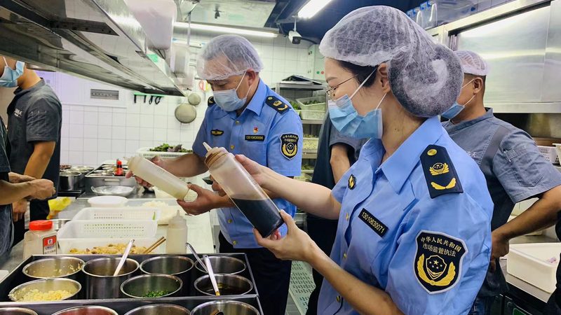 零食贴牌代工，企业必备的五大资质揭秘