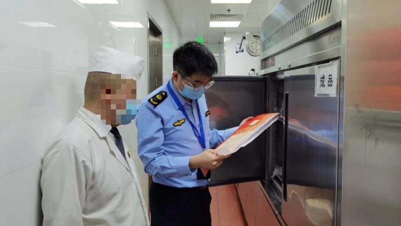 优质供应商是保证食品质量的关键。在筛选供应商时，可以从以下几个方面进行：